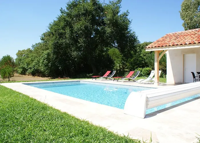 Chateau De Grenier فندق مبيت وإفطار